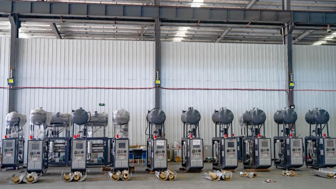 模温机在高光无痕注塑控温,起到了什么作用?(图1) 640 (8).jpg