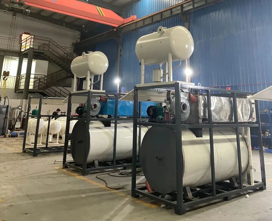 平板加热的辅机配什么?平板专用模温机控温精准!(图1) 11.jpg